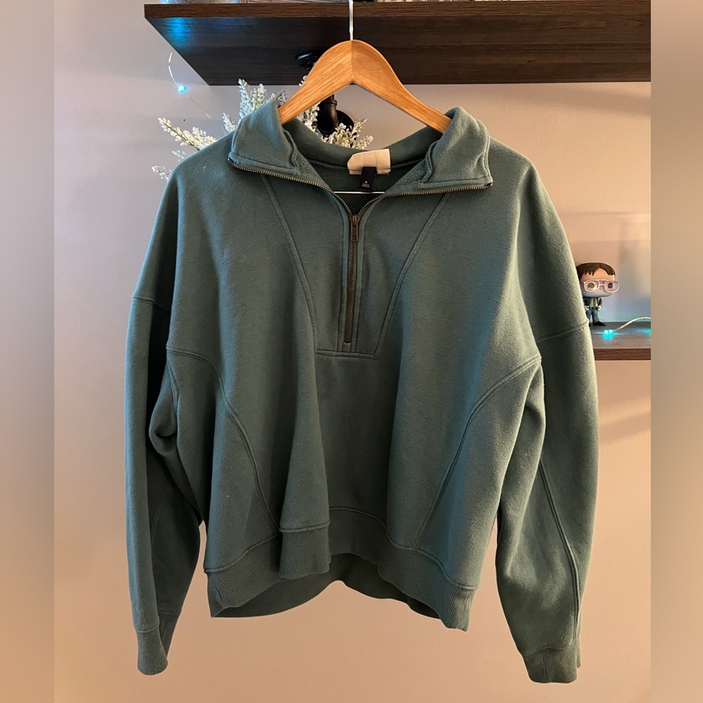 Women’s Sweatshirt